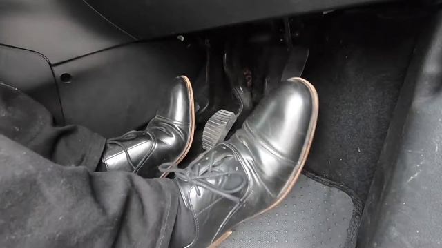How To NEVER STALL A Car Again - Clutch Control Tips @drivingtestwizard2569