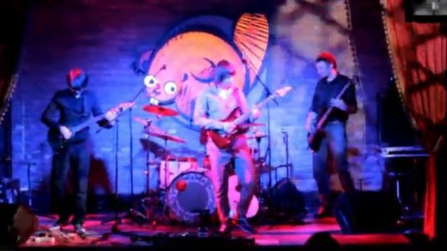 SancheZ - Walking The Streets