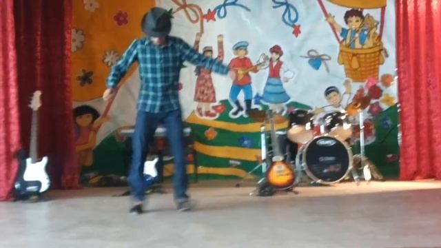 2b2e5bde9d207473f624e4d8df885a32