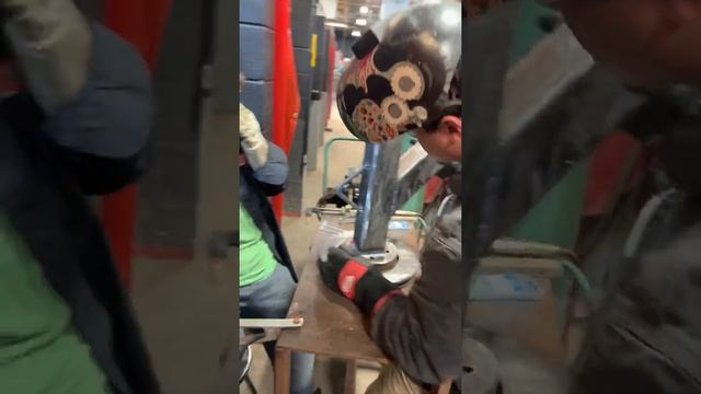 8ca68dfc7d5d2a88f3febec267d8f6d1