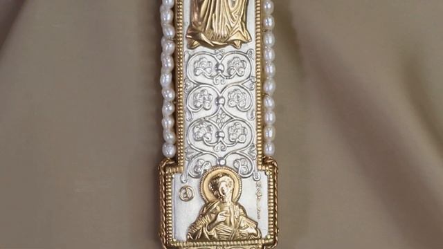 Крест напрестольный с жемчугом