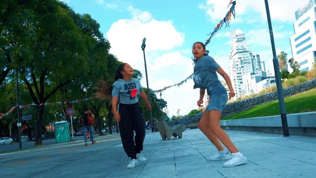 Lucky Banks Ft Arnstar Ft Dj Webstar - Bounce ( Lite Feet Dance)