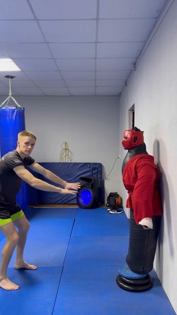 Такой удар не ждут на улице