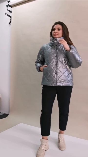 Куртка утепленная, на подкладке из Белоруссии бренда Angelina модель 724. Ссылка в описании к видео