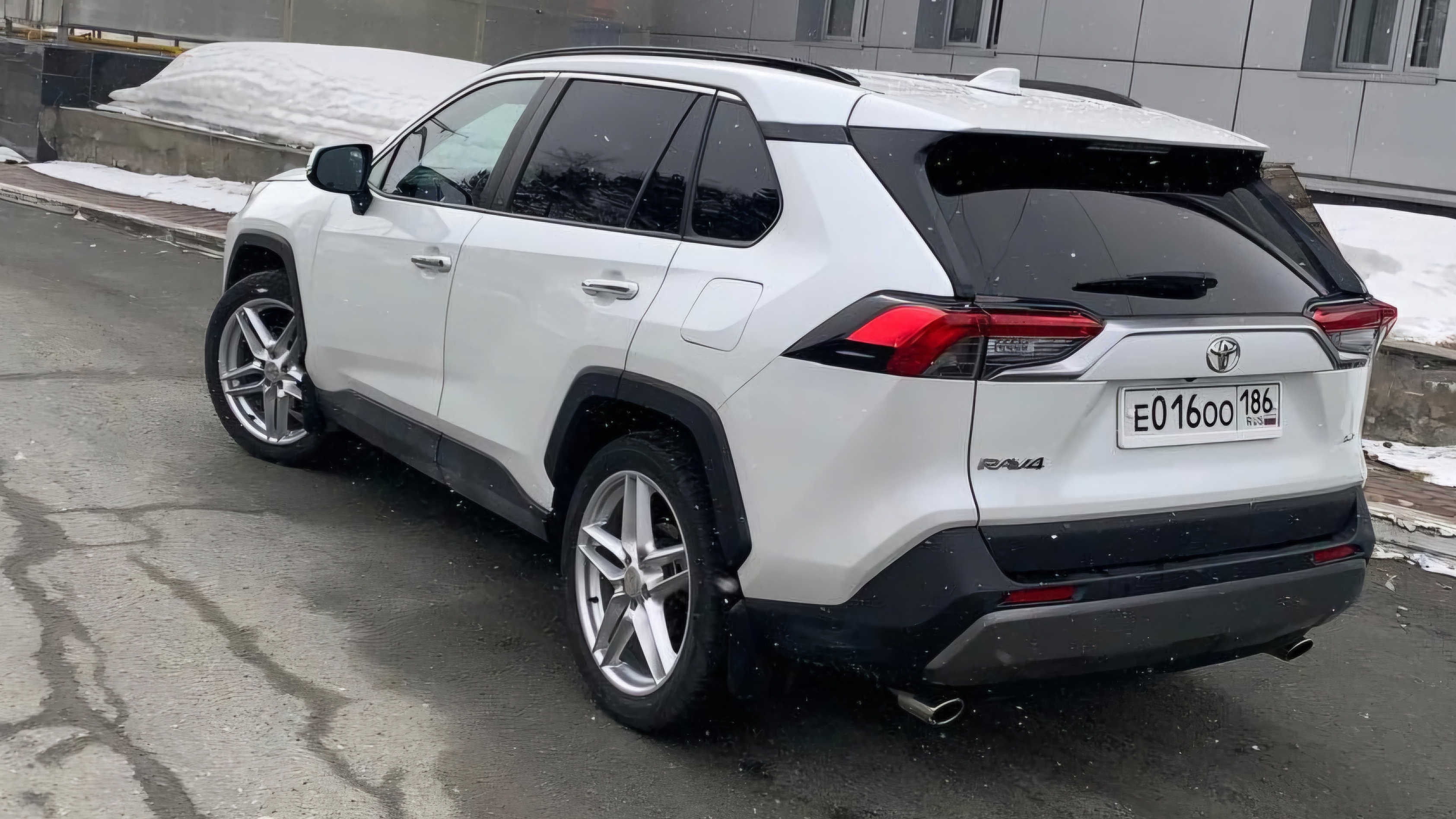 RAV 4 xa50 2.0 4x4 сvt