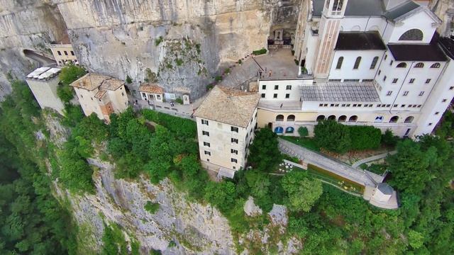 Santuario Madonna Della Corona - [Drone 4K]