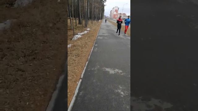 Гонки Кирилла на велосипеде.