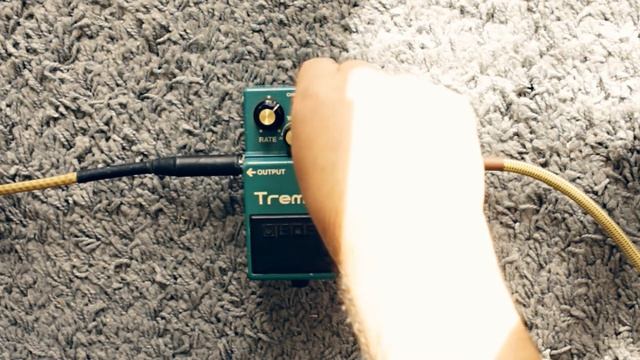 Boss Tremolo TR-2
