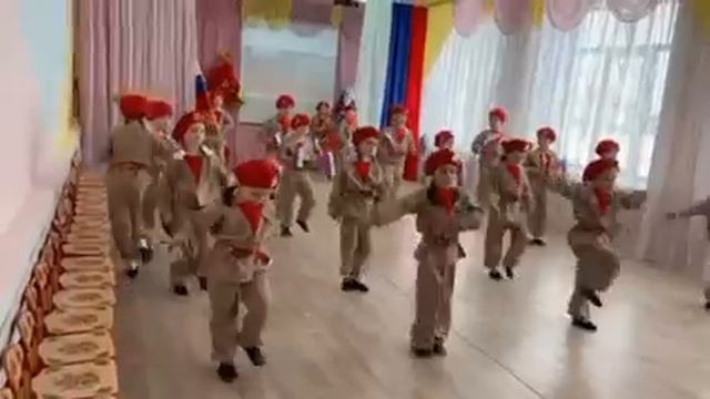 Служить России