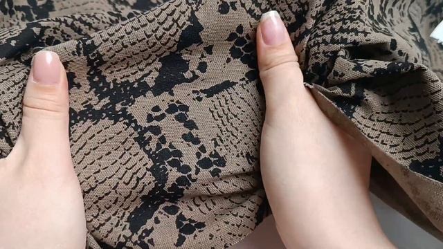 Хлопок принт Амина коричневый/черный рептилия