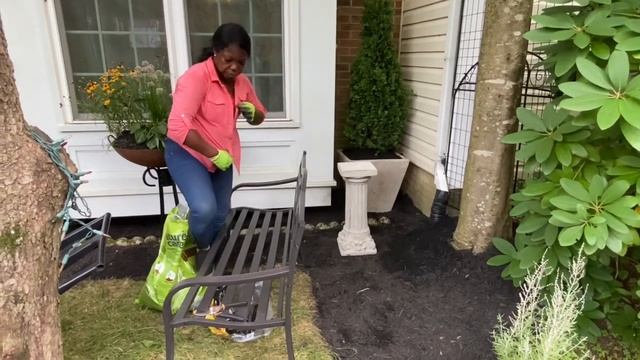 A Complete Transformation Of My Neighbor’s Front Yard (Part 2)