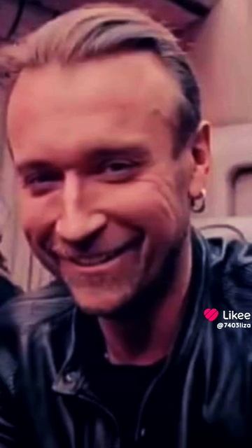 Олег Винник Анатольевич поёт песню в живую  мой ник в лайк liza7403