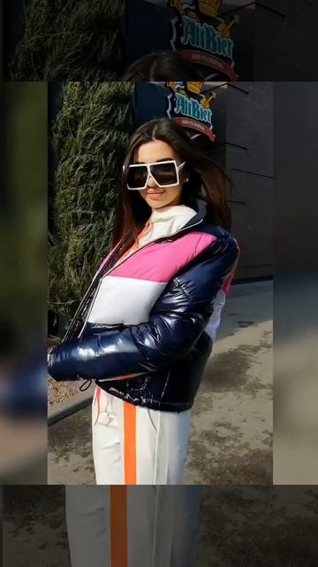 Куртка женская весенняя молодежная