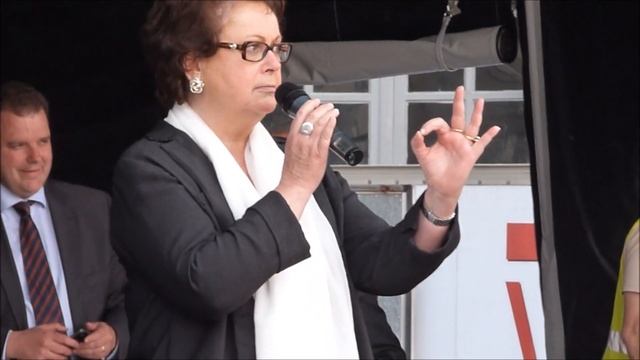 La Manif Pour Tous à Rennes - 5 Mai - Christine Boutin : 