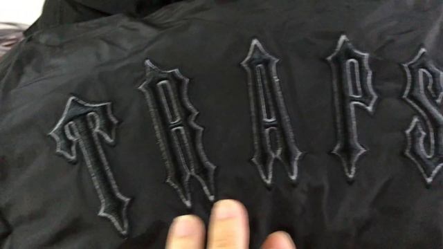 Trapstar Irongate Detachable Hooded Puffer Jacket Review + Try On