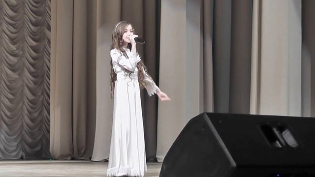 Алиса Кожикина  Мечтатель (Cover Мехралыева Карина 11 лет)
