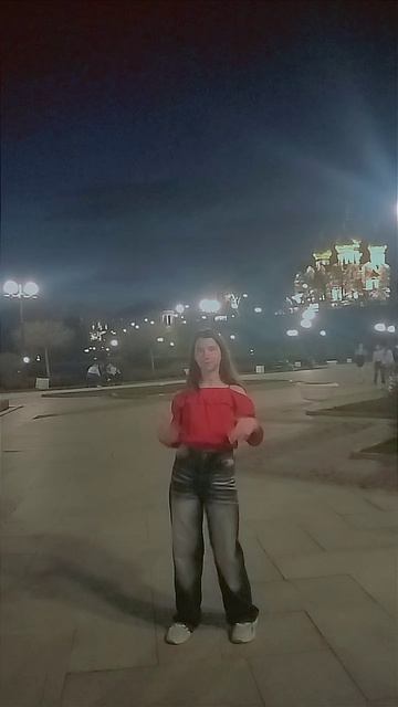 на стрелке))💋