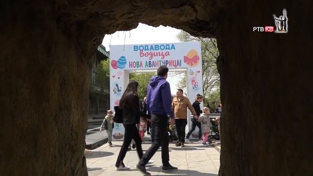 Prilog   RTVKV   Velika vaskrsnja manifestacija u Beogradu