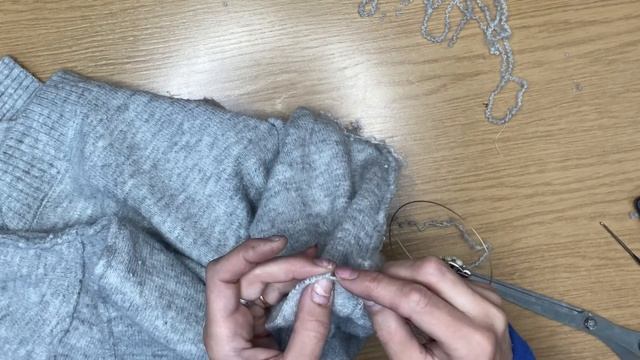 Видео-урока,как подшить вязаный пуловер