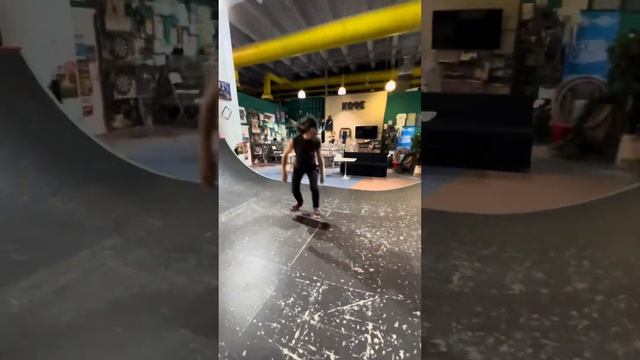 Скейтборд Индеец Илюха тренер, веселимся в скейт-парке Легенда