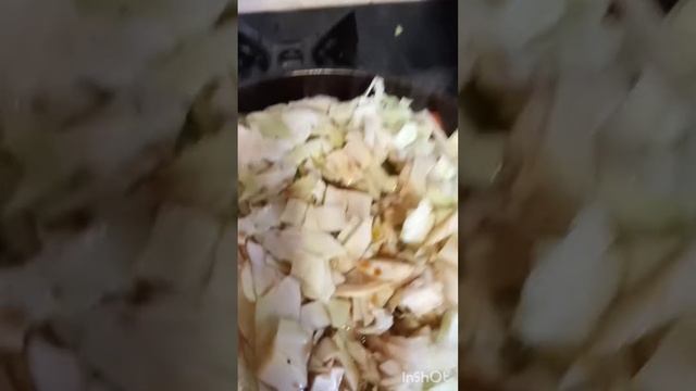 Ностальгия по лету. Куриное филе с овощами и картошкой фри! Очень вкусно😋