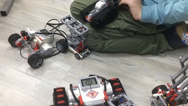 8 Урок роботы погрузчики 4