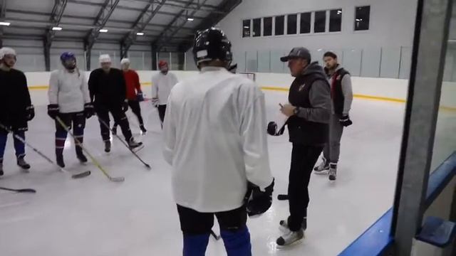 13.02.17 сб. ХК БИЗОНЫ Санкт-Петербург