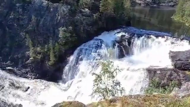 Водопад Янискенгас.