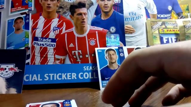 Наклейки Topps и Panini