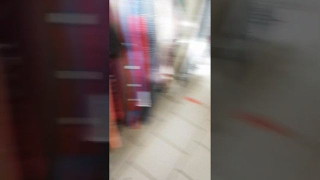 Только в Нижнем Тагиле можно купить вещи по 10 рублей. Секонд-хенд