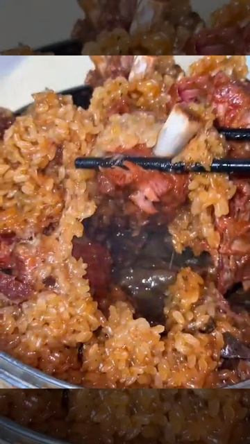 In Dare To Imagine That This Glutinous Rice Pork Ribs Go Down