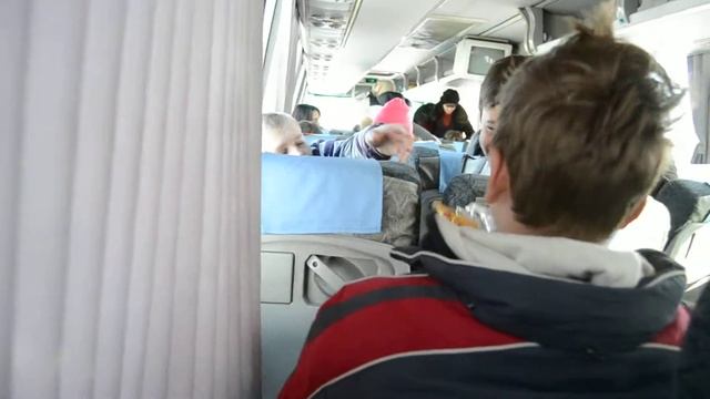 Мальчик пончик ищет шапку(Ржака)
