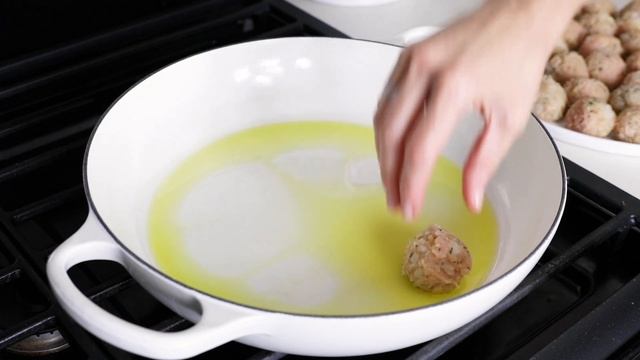 TURKEY MEATBALLS | With The MOST Delicious Maple Mustard Sauce!