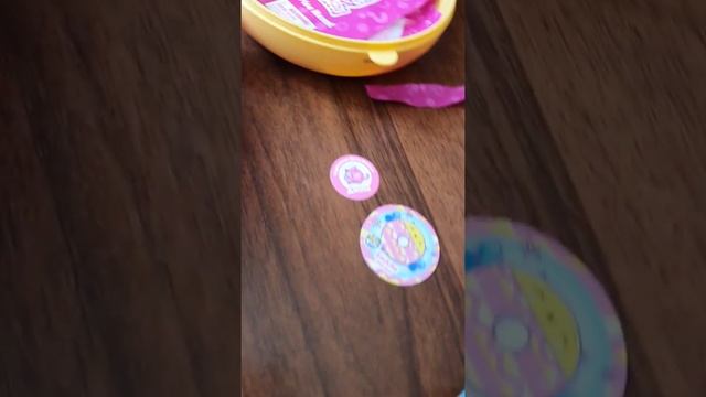 Пончик Pikmi с сюрпризами