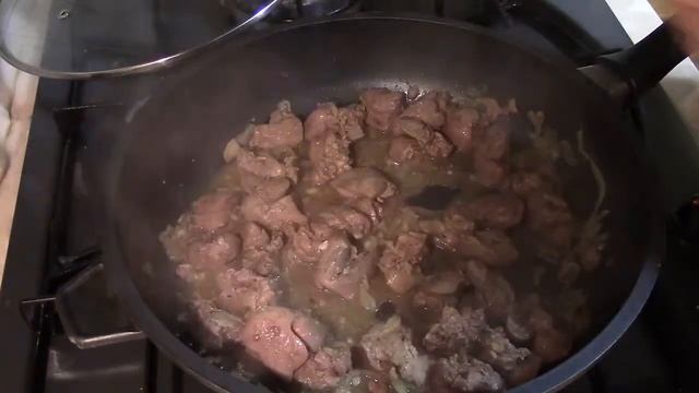 Печень куриная в сметане