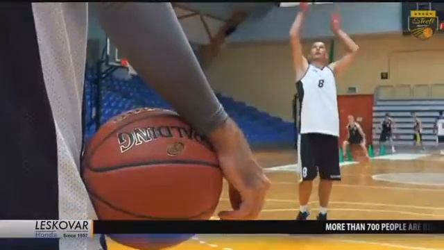 Montana Western Star Brandon Brown Signs Pro Basketball Contract Overseas