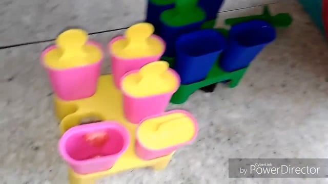 Мороженое из огромного количества клубники!