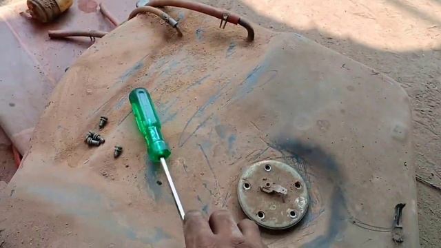 Maruti 800 Petrol Tank Unit Changing|| Car On Bright