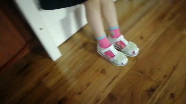 Распаковка из магазина Детский Мир//Примерка одежды и обуви от Софии😉