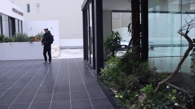 New BMW Z4 In Tokyo?? Rare Astons + Roppongi Supercar Spotting