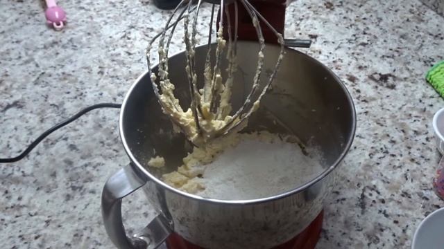 Confetti Cake Bars -Recipe- | Ep #20