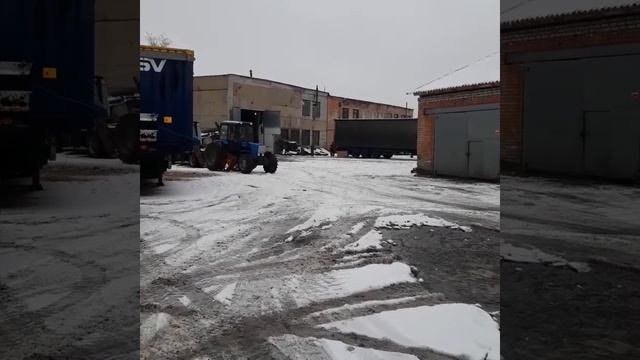 Обкатка гусеничного трактора . Маневрирование пробег по прямой.