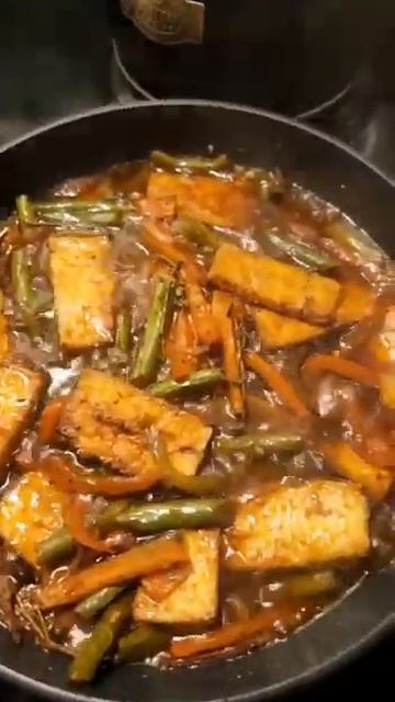 Tophu String Beans ,lettuce 🥬 Calaloo Fried Rice And Plantian.