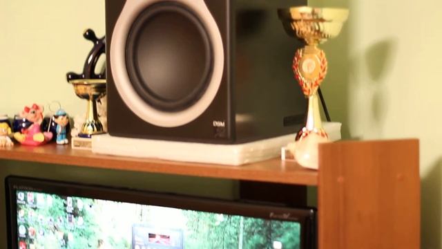 M-Audio DSM2 (Sylver - In Your Eyes1).MOV