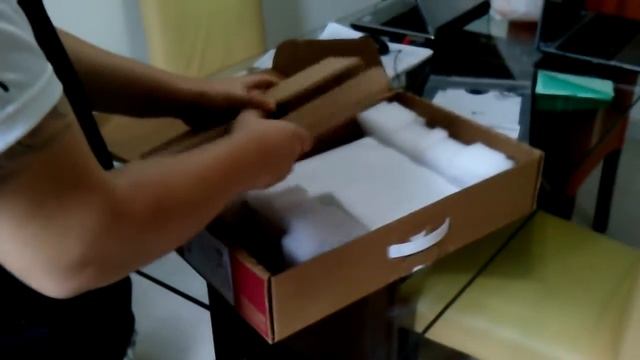 Unboxing Ultrabook LG Z430
