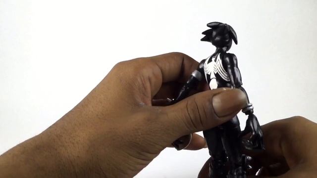 MANIA - Custom Marvel Legends Spider-Man 6