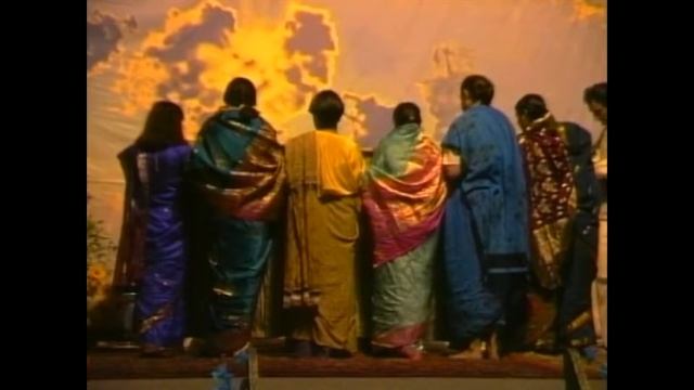 Правый канал. Питание вибрациями Шри Матаджи.(с голосовым сопровождением)