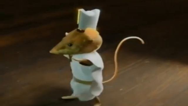 НИФИГА КАТОЛИЧЕСКАЯ(РАНЬШЕ БЫЛА ПРАВОСЛАВНОЙ) МЫШКА ТАНЦУЕТ ПОД ДОРЕМЕ ДОРЕМЕ