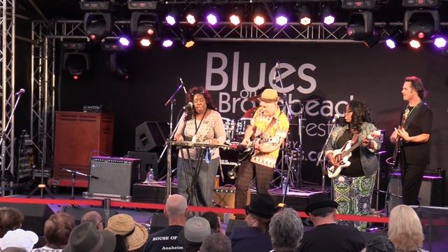 THE TURNER BROWN BAND @ BROADBEACH BLUES FEST (18-05-17)