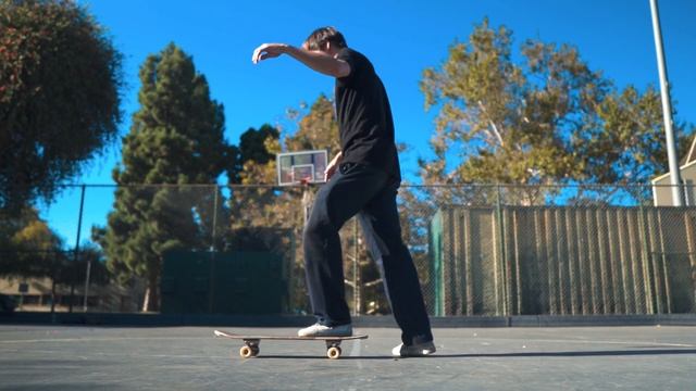 Freestyle Trick Tip: How To Smoothie On A Skateboard